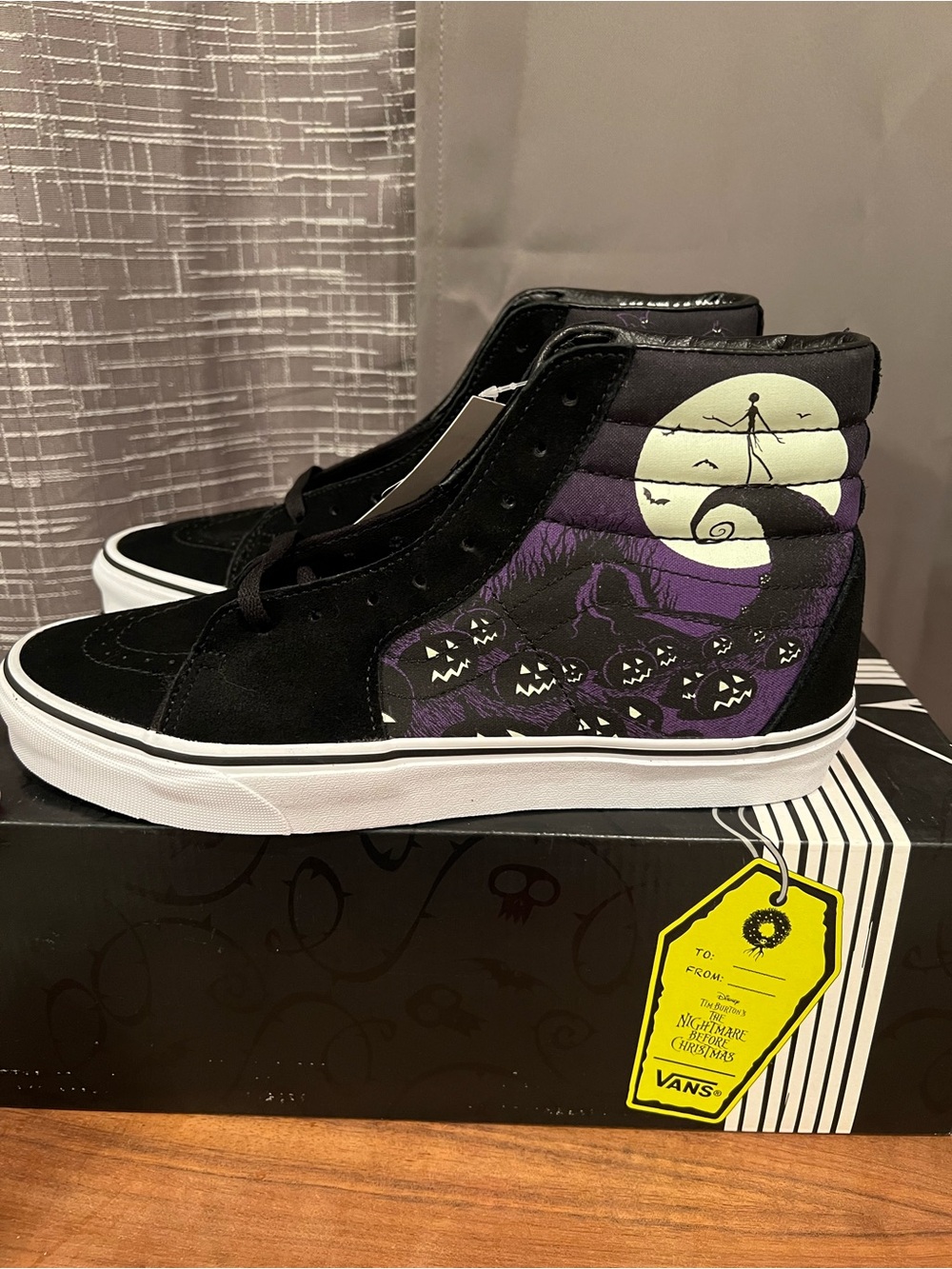 Vans disney Nightmare Before Christmas Black & Purple High-Top Sneakers